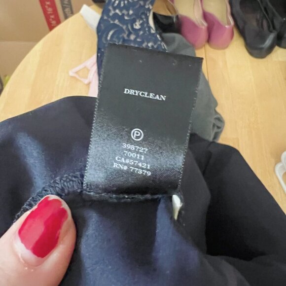 Ann Taylor Navy Blue Laser Cut Out Lace Overlay Formal A Line Dress Size 6 - Picture 8 of 8